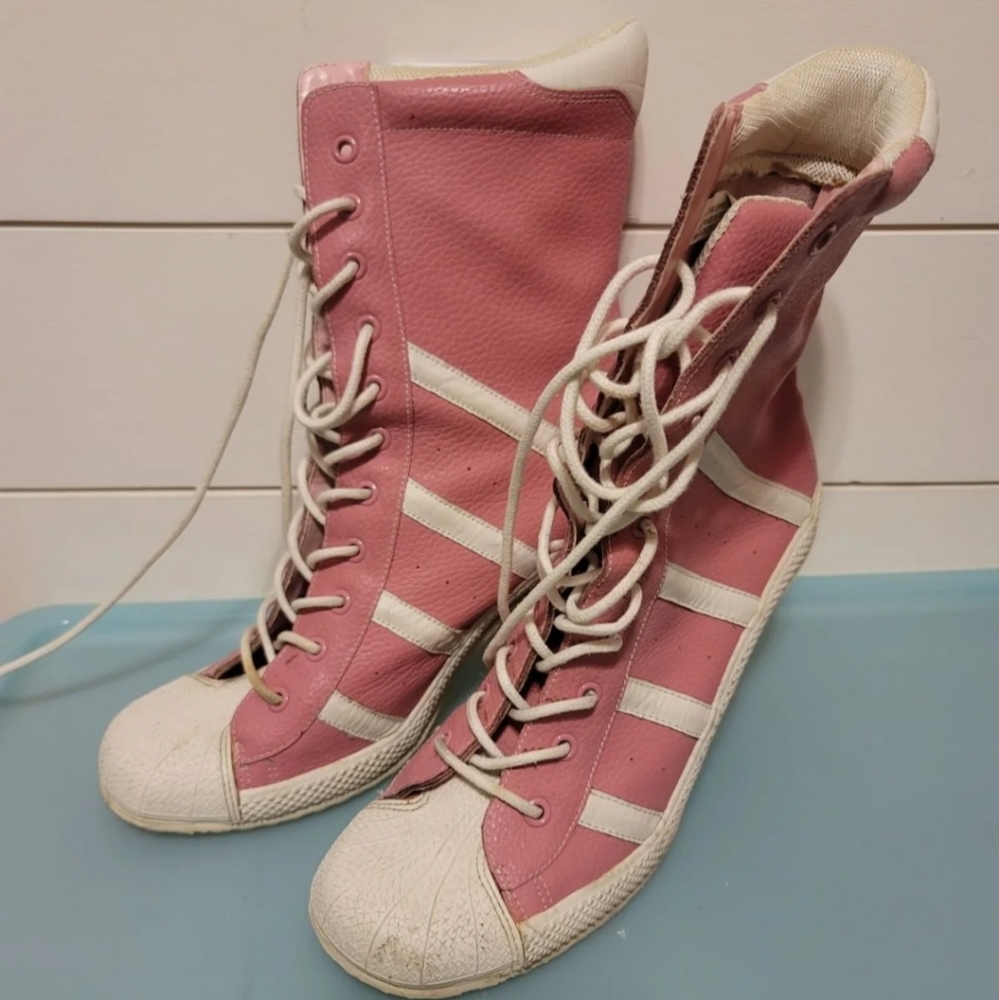 Steve Madden Pink Lobo Sneaker Heels